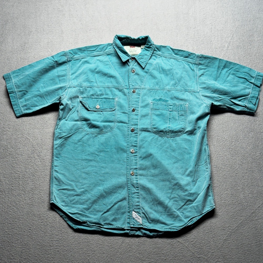 Levi Strauss Mens Button Down Shirt Medium Teal Green Cotton Short Sleeve Pocket